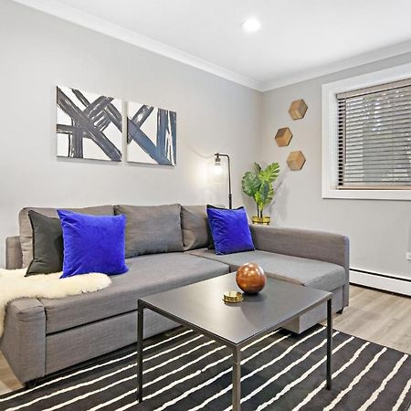 Sophisticated Studio Apartment With Modern Kitchen - Oakdale Od2 Rep Chicago Esterno foto