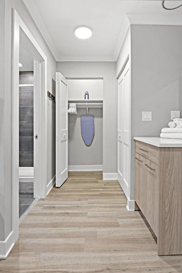 Sophisticated Studio Apartment With Modern Kitchen - Oakdale Od2 Rep Chicago Esterno foto