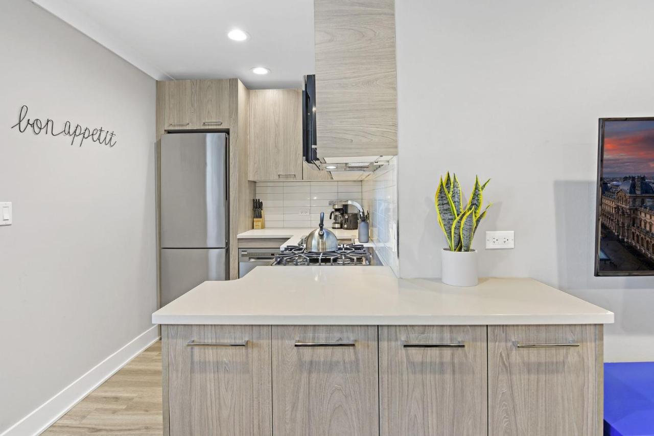 Sophisticated Studio Apartment With Modern Kitchen - Oakdale Od2 Rep Chicago Esterno foto